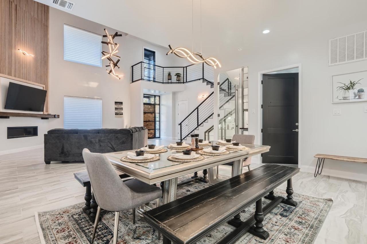 Luxury 5 Bdrm Home! Blocks To Dt/Riverwalk/Convention Center! Сан Антонио Екстериор снимка
